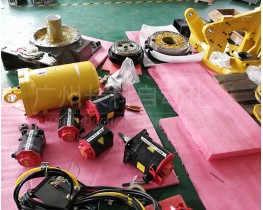 發(fā)那科機(jī)器人R-2000iC本體拆機(jī)件銷售：電機(jī)、減速器、平衡缸……